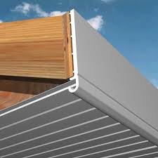 planche de rive pvc